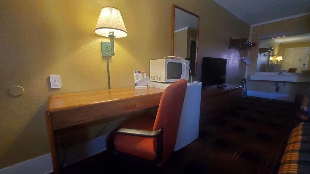 Americas Best Value Inn Kodak - Sevierville Εξωτερικό φωτογραφία